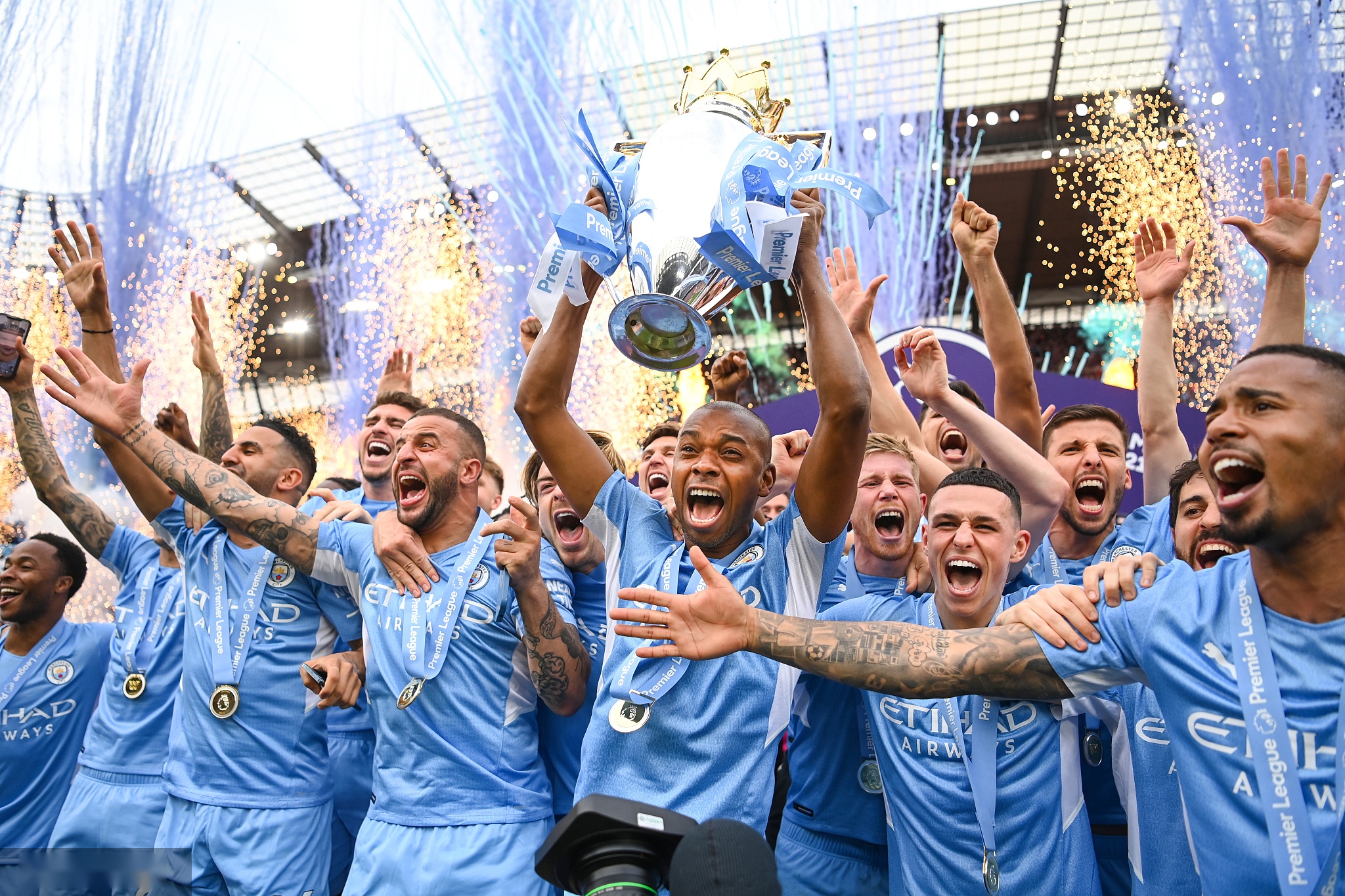 情愿地认为 情愿地认为